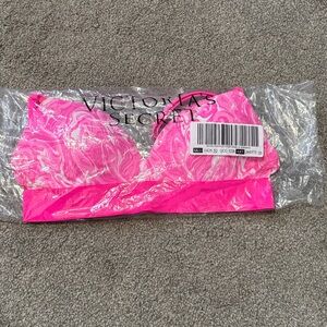 NWT Victoria’s Secret PINK bra